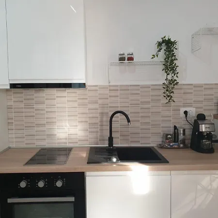 Apartment Life Coresi